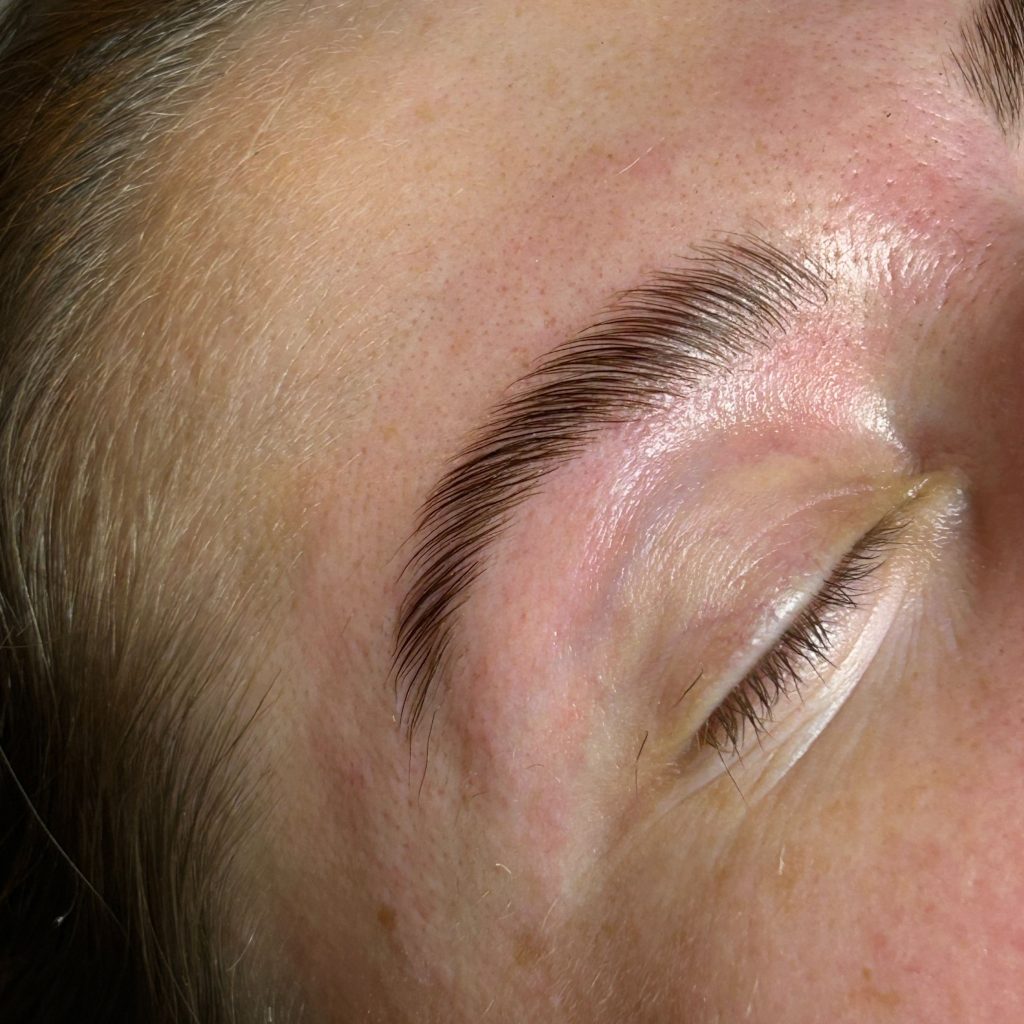 brow lamination promotion la bella vita
